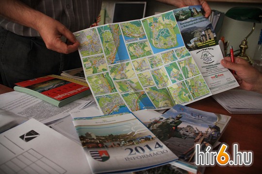 Hajtogatós térképek, megyeatlaszok, útikönyvek mind szerepelnek a HISZI-MAP Kft. portfóliójában, általában mindennel foglalkoznak, amihez térképre van szükség